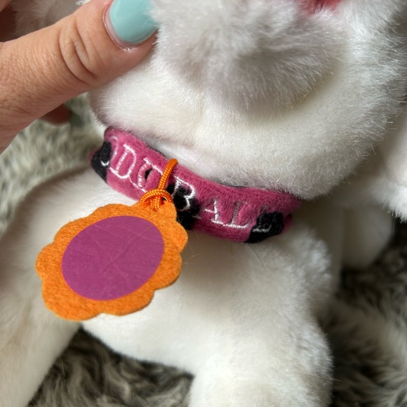 Disney’s 101 Dalmatian’s Odd ball plush - Picture 2 of 2